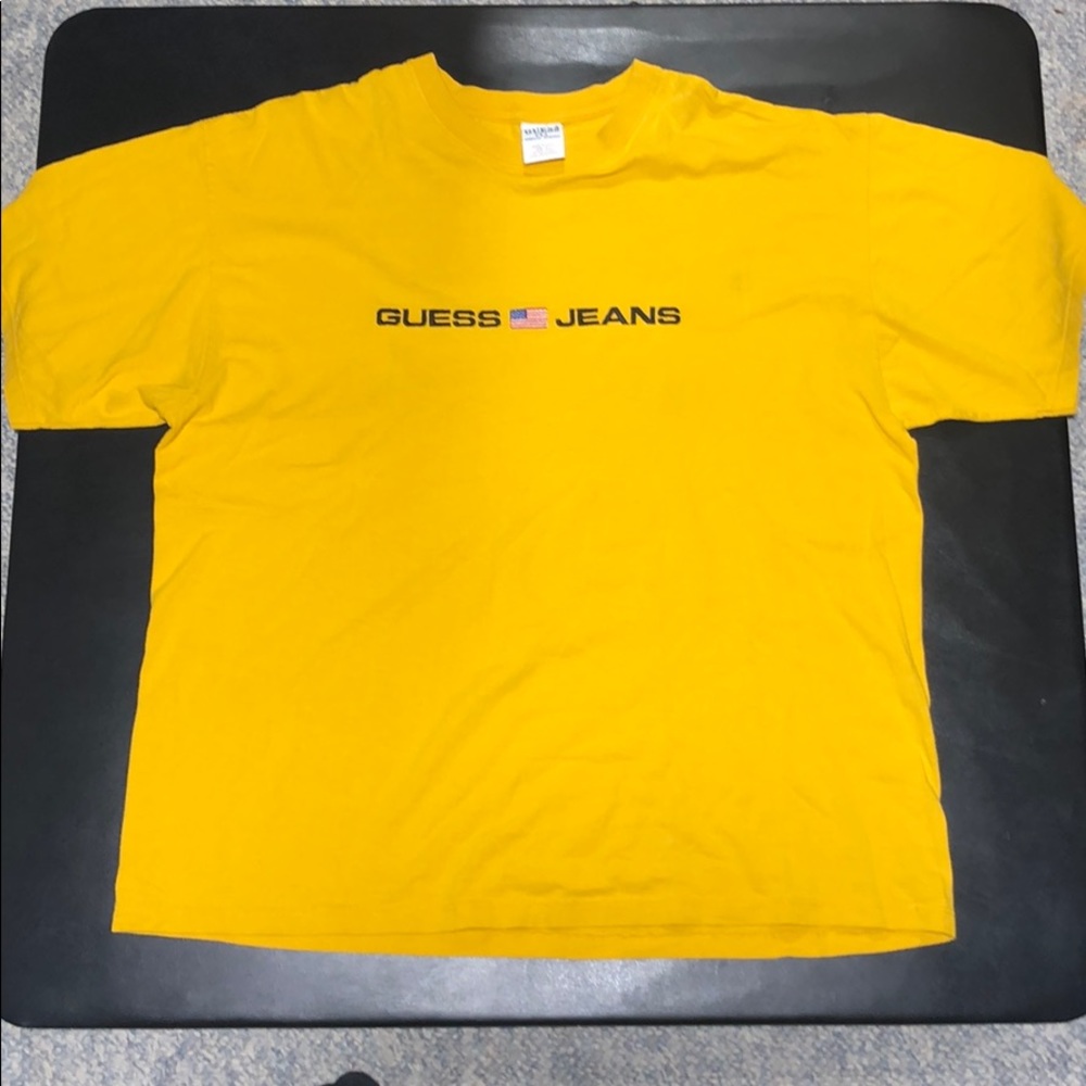 Vintage Yellow Guess Jeans t shirt